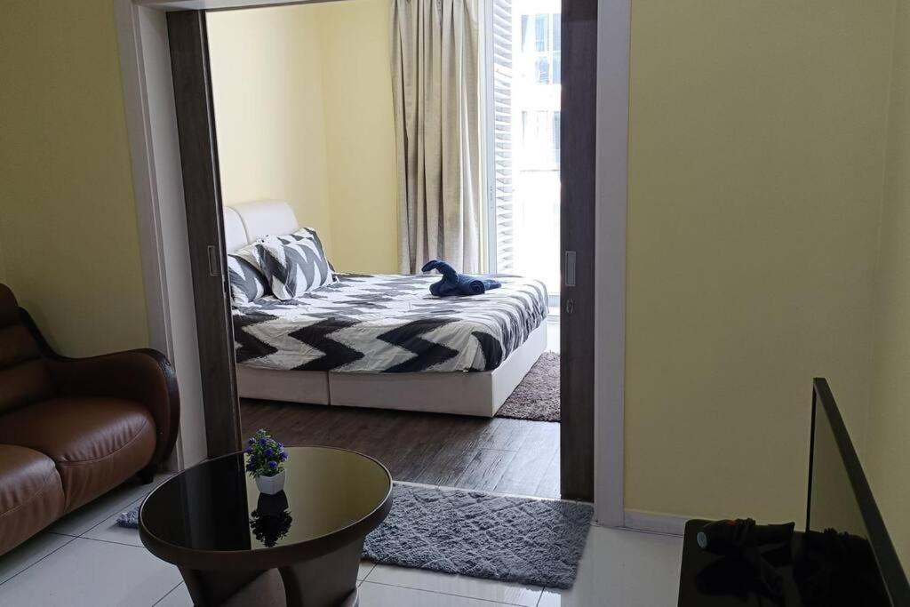 Pangsapuri Cozy M Android Box, Pool And Area Kuala Lumpur
